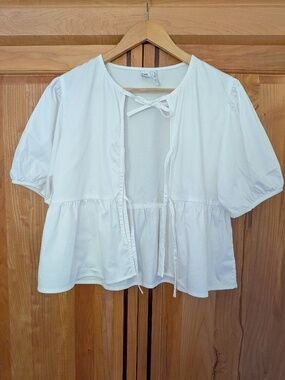 White Tie Front Short Sleeve Blouse